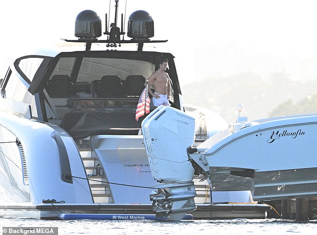 Tom Brady was aboard a tiny yacht or massive speedboat, depending on your perspective