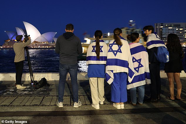 Chris Minns, Premier of NSW announced that the flags would be lit 'in solidarity with Jewish communities across NSW