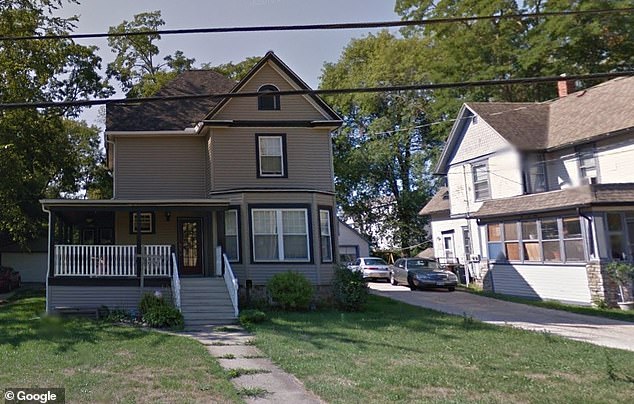 The house on Lincoln Avenue that was destroyed in the explosion (left) and the neighboring house that was burned