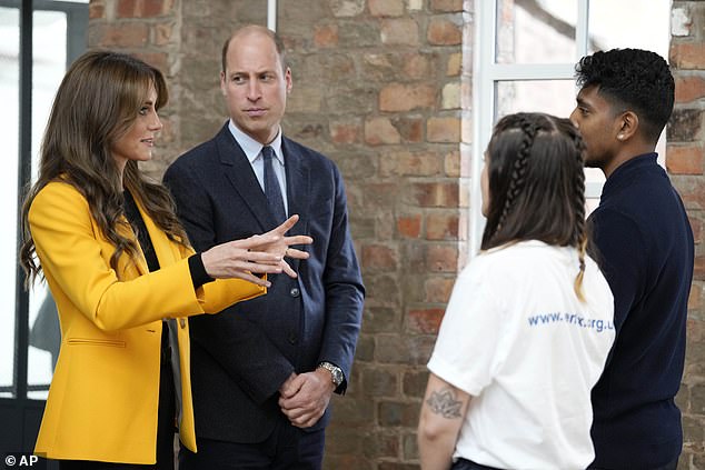 The couple introduced themselves to young people before a series of workshops focusing on emotions, relationships and community action.