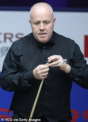 John Higgins chose to perform at the Macau exhibition