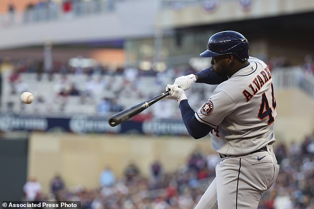 Astros' Yordan Alvarez connects for solo home run in ninth inning of Game 3