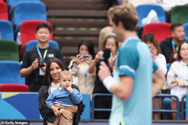 Jarry's wife, Laura, and their sons Juan and newborn Santiago, were present in Shanghai.