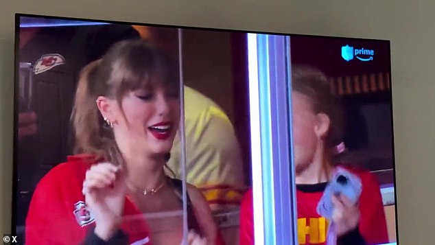 On TV: Taylor's selfie with her young fan was taken on the main show and then shared on social media