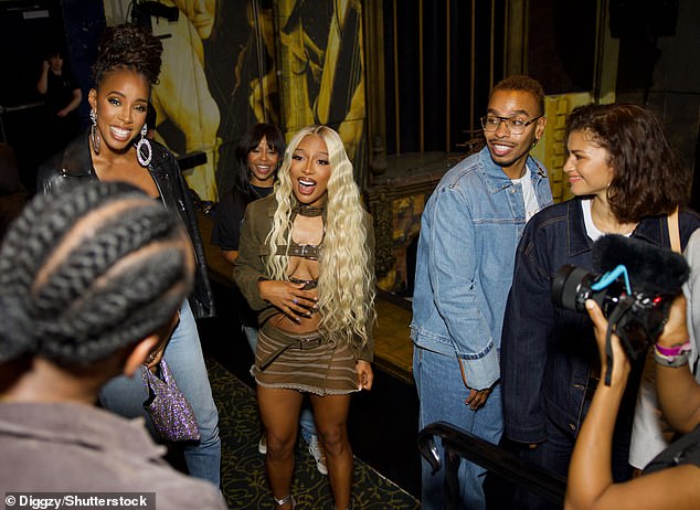 Court of Retention: Victoria was surrounded by friends after performing her sold-out show