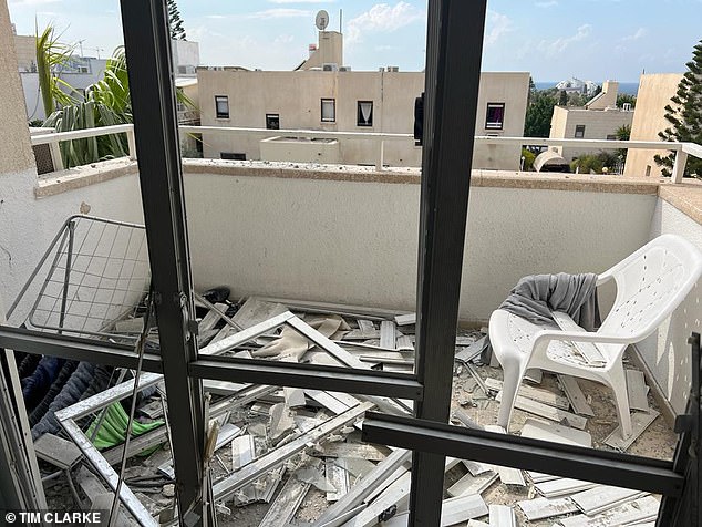 Destruction of Steve's apartment in Ashkelon