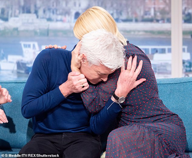 Holly Willoughby hugs Philip Schofield when he comes out as gay on This Morning 2020