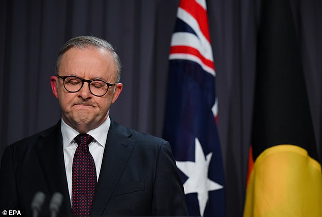 The Prime Minister addressed the public after Western Australia closed the polls, at which point a No vote was already in sight