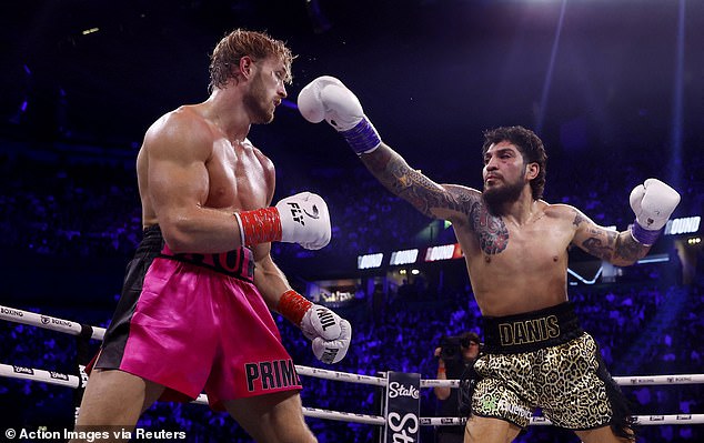 Dillon Danis (R) was disqualified during his fight against Logan Paul (L) on Saturday evening.