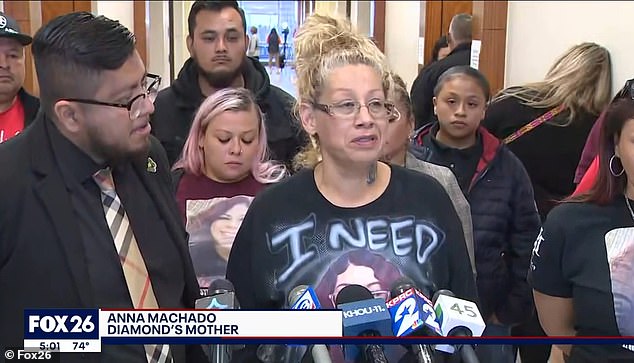 The scuffle started when Diamond's mother Anna Machado tried to run to DeLeon after giving her victim impact statement