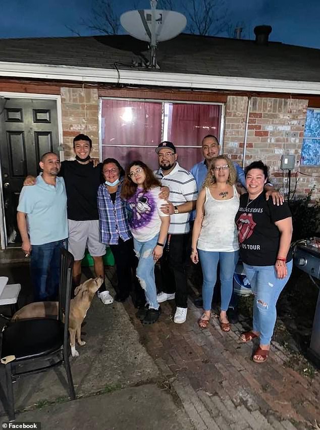 Diamond Alvarez (fourth from left to right) with her family members on New Year's Eve