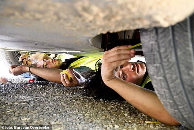 The only mechanical problem the engineering students encountered was a fault with the car's steering system, which they were able to fix on the side of the road