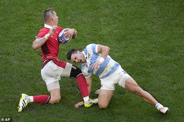 Liam Williams will be challenged by Argentina's Mateo Carreras during their quarter-final