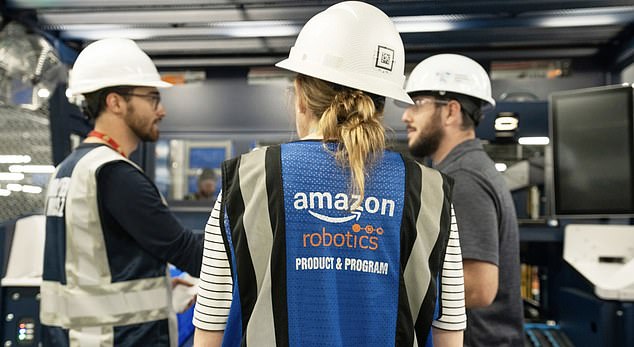 Amazon has 750,000 robots working for it (Amazon)