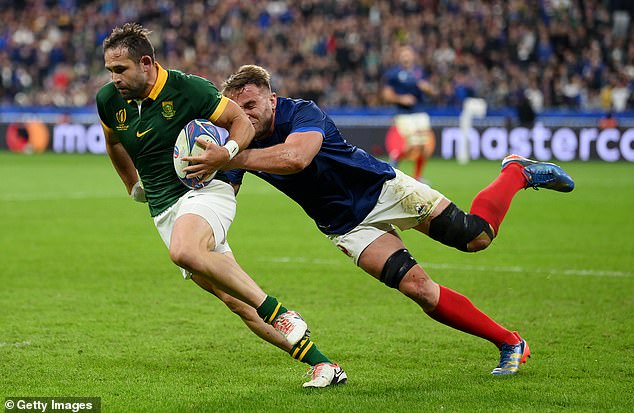 Reinach was part of the side that defeated 29-28 in Paris on Sunday evening in a thrilling match