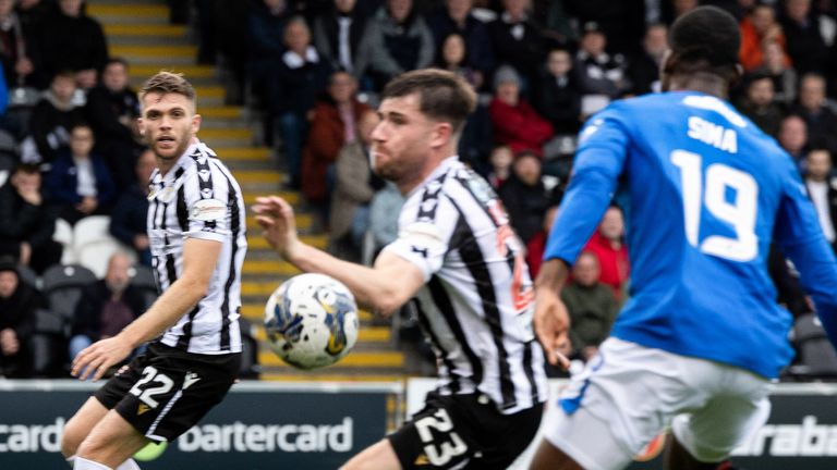 PAISLEY, SCOTLAND - OCTOBER 08: St Mirren's Ryan Strain handles the ball and concedes a penalty during a snap Premiership match between St Mirren and Rangers at the SMiSA Stadium, on October 8, 2023, in Paisley, Scotland.  (Photo by Craig Foy / SNS Group)