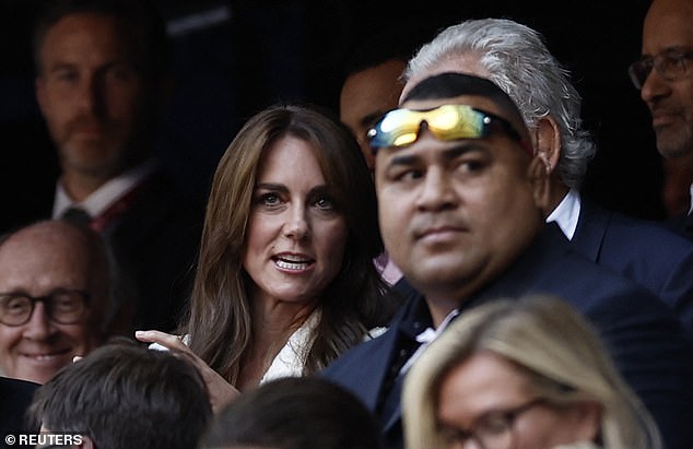 England outperformed Wales, who lost to Argentina yesterday, with Prince William and George cheering them on