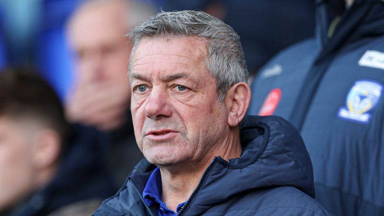 It appears Daryl Powell will replace Mark Applegarth as Wakefield head coach