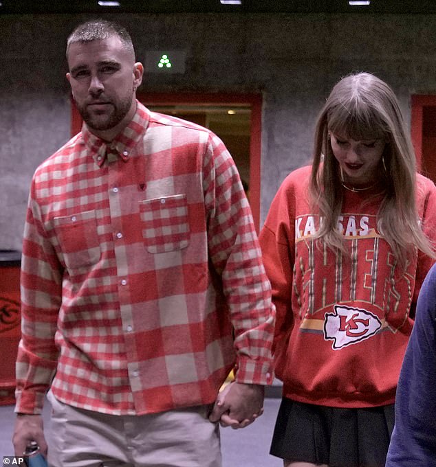 The pop sensation and the NFL star were seen holding hands as they left Arrowhead on Sunday