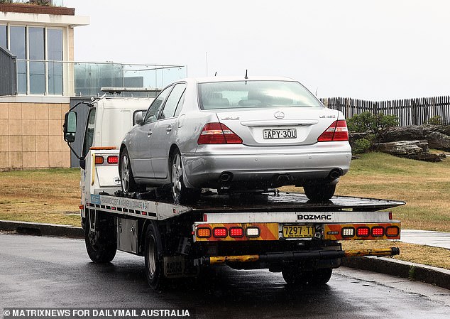 A silver Lexus sedan was towed from the Diamond Bay Reserve around 10am