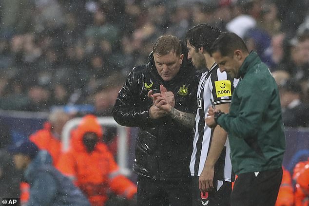 Tonali was introduced after 65 minutes when he replaced Sean Longstaff in midfield