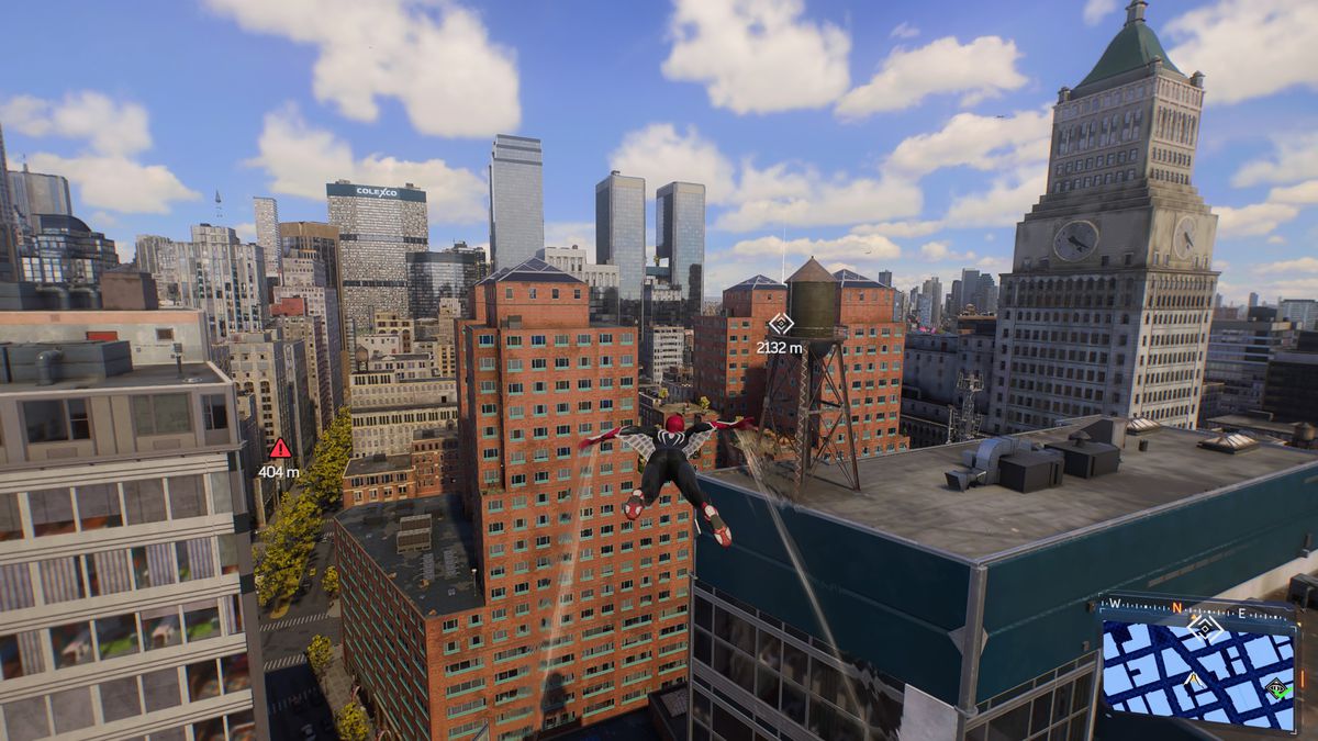 Spider man over the buildings in manhattan in spiderman, 2 on ps5.