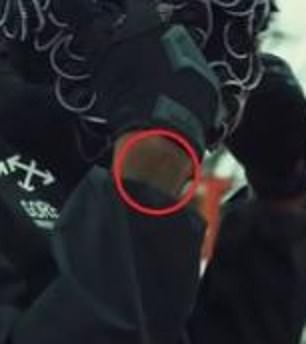 Dide's hand tattoo could have given away his identity