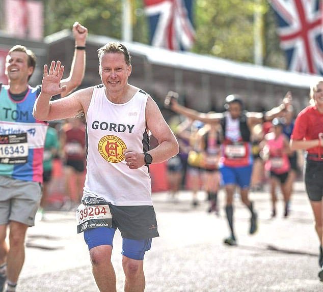 The group are keen members of the Helensburgh Athletics Club and now do the 'Reindeer Run' every Christmas in honor of their artistic lover.  In the photo: last year during the London Marathon