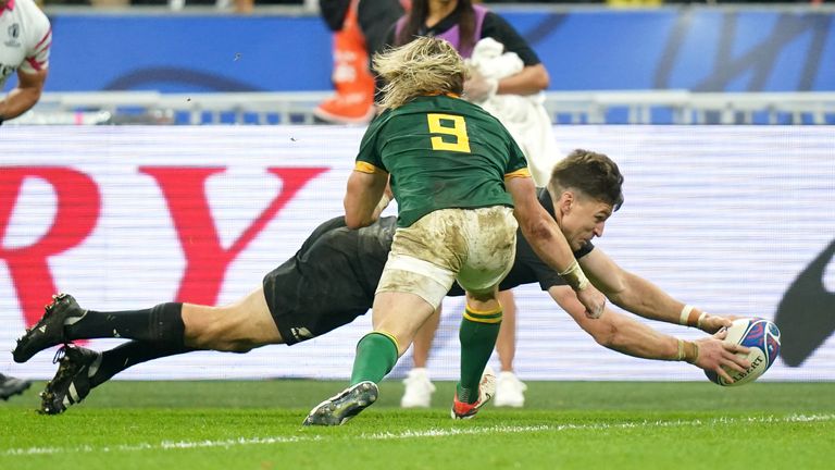 Beauden Barrett scored the only try of the match, but it went unconverted as New Zealand lost by a point