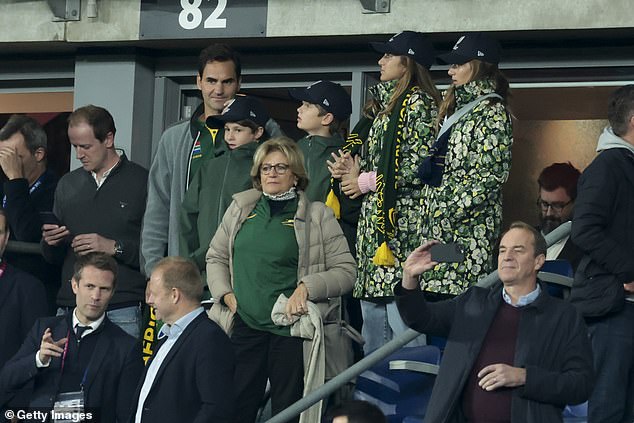 While they looked absolutely stylish in their forest green outfits and matching baseball hats, the growing kids looked slightly uncomfortable while pictured in the matching outfits.