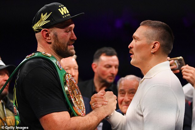 Fury will fight Oleksandr Usyk (right) on December 23 in Saudi Arabia.