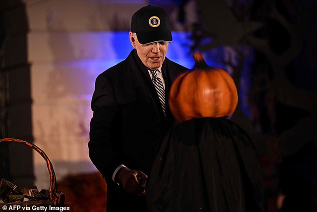 The president and a pumpkin head