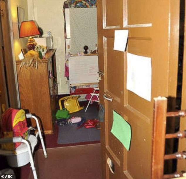 Berry's room she shared with her daughter Jocelyn is shown above