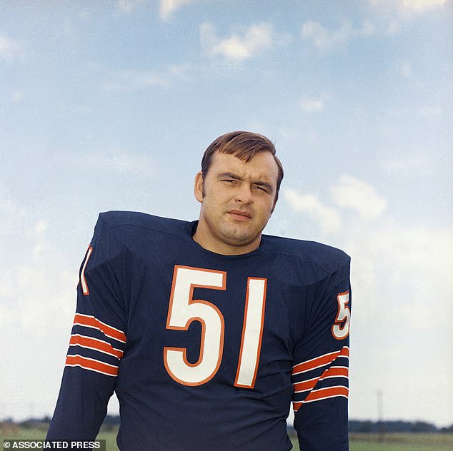 The death of NFL legend Dick Butkus was announced just a few hours before kickoff