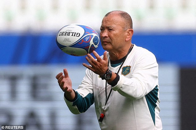 Eddie Jones has been criticized by Australian fans after leaving the Wallabies