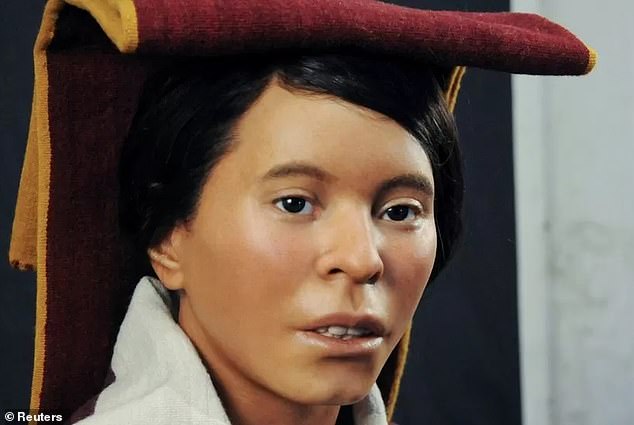Archaeologists have revealed the process of reconstructing the face of the girl known as 