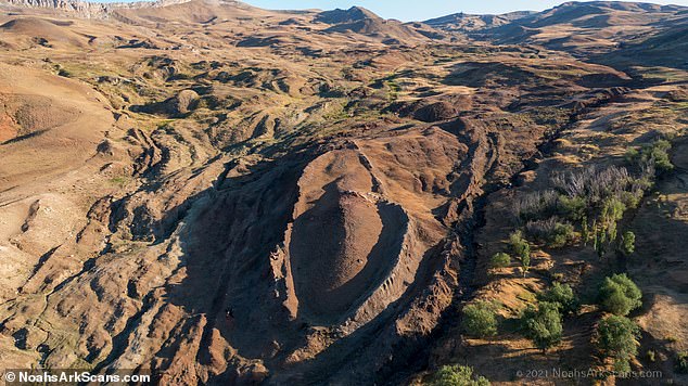 A team excavating a geological formation in Turkey has found ancient rock and soil samples that they believe contain the ruins of an ark, placing the site at the same time as the Bible's Great Flood 5,000 years ago.