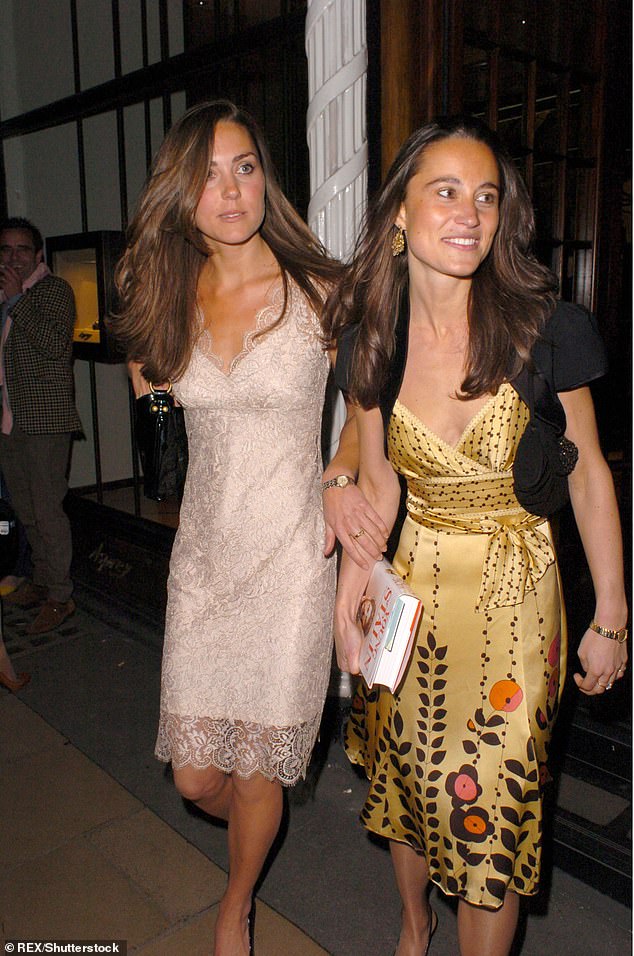 Pippa with her sister Kate at the book launch of The Young Stalin by Simon Sebag Montefiore