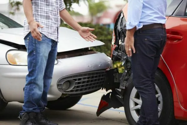 How to Select an Auto Accident Lawyer Everything You Need to Know 1