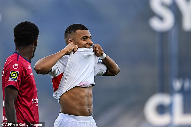 Paris Saint-Germain's Kylian Mbappé reacts during their meeting with Clermont Foot 63