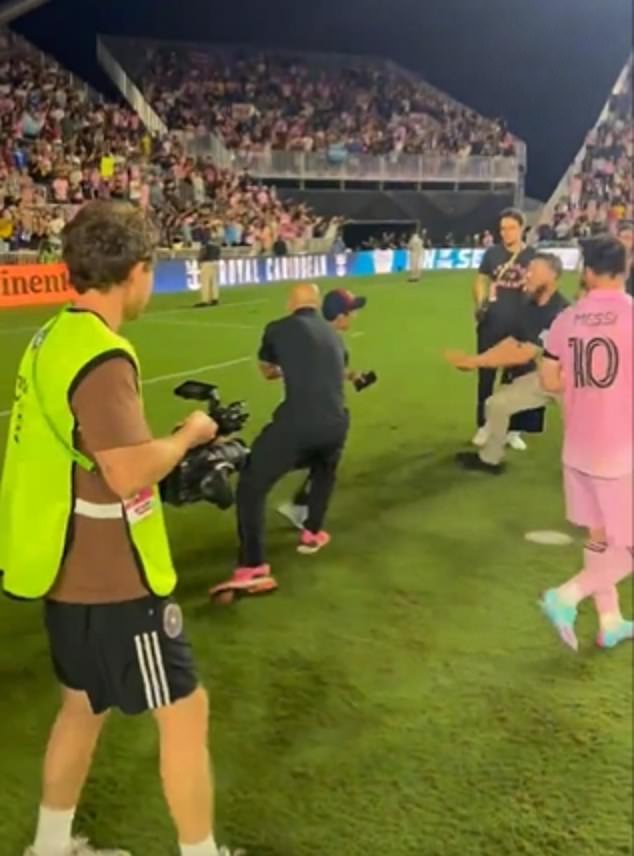 Lionel Messi's bodyguard blocked a young fan from accessing the Inter Miami star on Saturday.