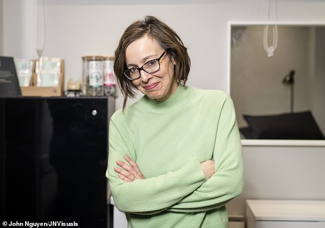 British writer Anna Maxted (photo) describes how her husband Phil takes on all the household chores