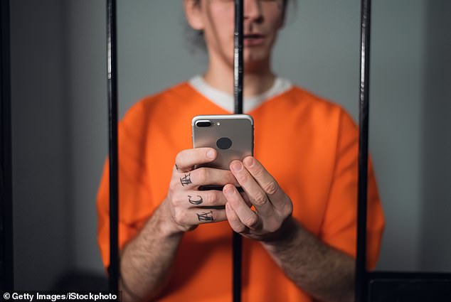 Prison officials across the US have seized illegal cell phones during the emergency test