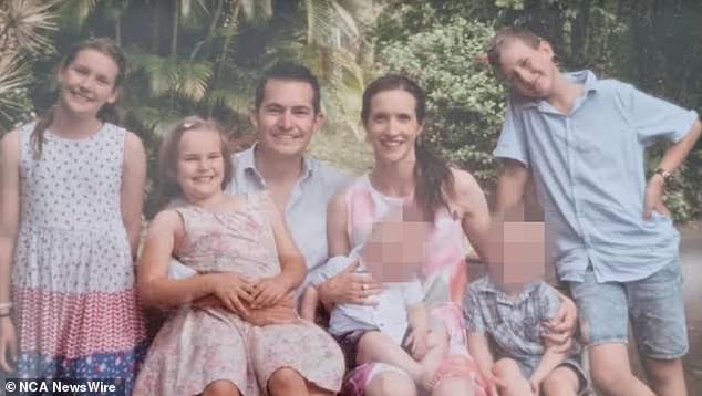 Parents Elyse and Dave Smith with their children.  Their three eldest children Raphael, Evita and Philomena died in the light plane crash along with their grandfather Peter.