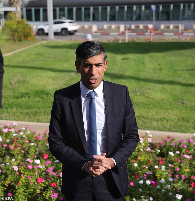 Rishi Sunak arrives in Israel and will hold talks with