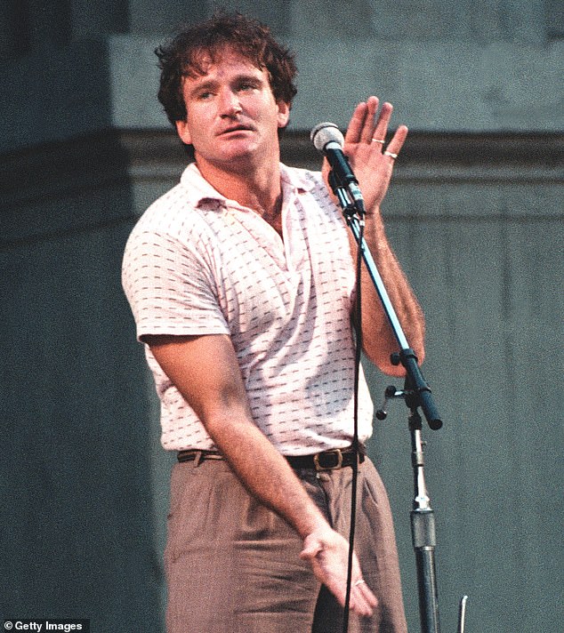 Robin Williams couldn't perform in front of an audience without cocaine, friends say