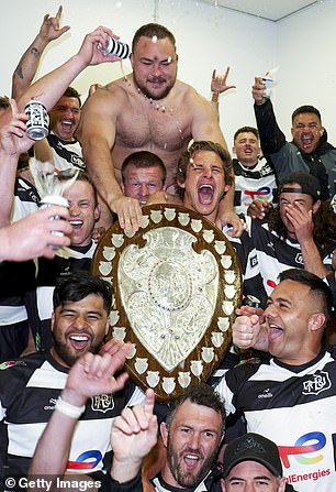 Hawke's Bay players hold the Ranfurly Shield