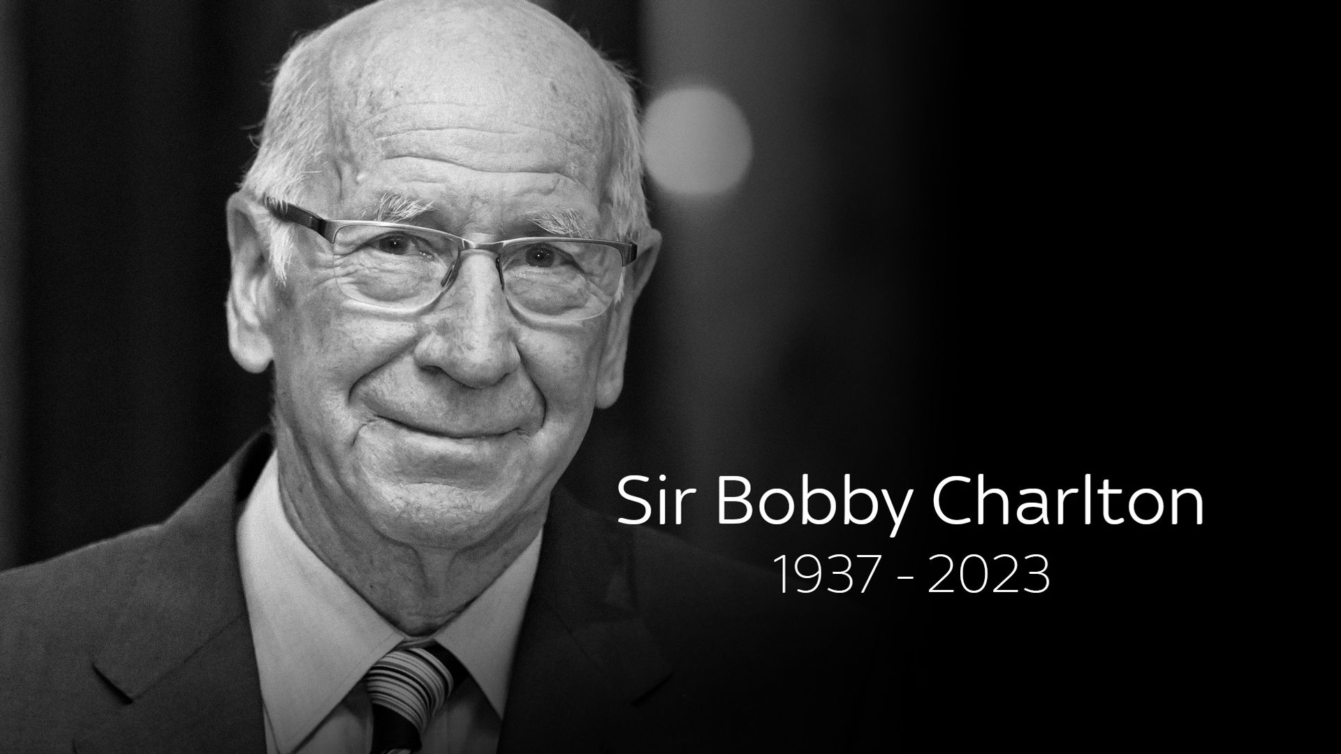 Sir Bobby Charlton Man Utd and England legend dies aged