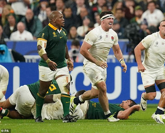 The Springboks defended the character of their hooker Bongi Mbonambi (L) after an investigation was launched into allegations of racism made by England winger Tom Curry (R)