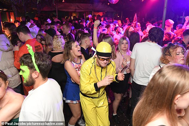 This guy busted out some moves in a Portmouth bar while dressed as Ali G